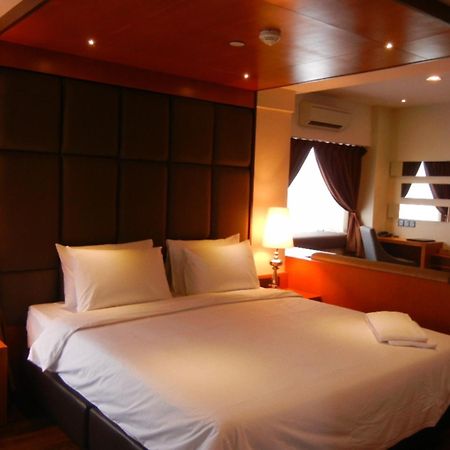 C'Haya Hotel Kota Kinabalu Ngoại thất bức ảnh