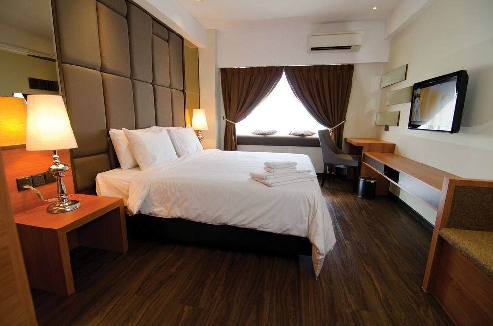 C'Haya Hotel Kota Kinabalu Ngoại thất bức ảnh