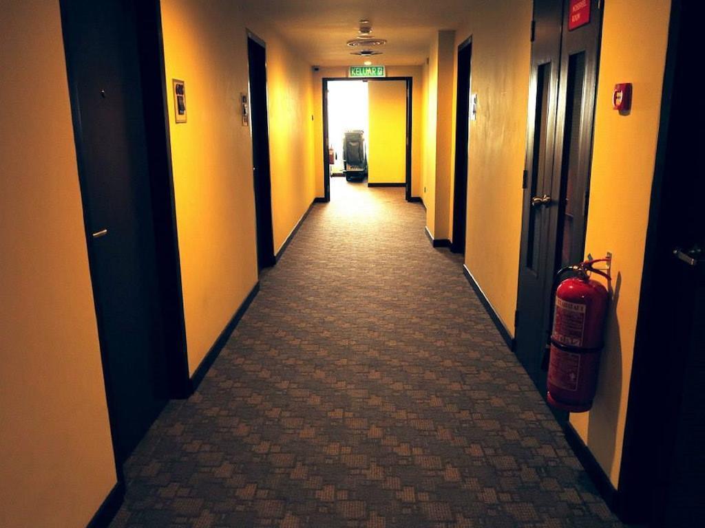 C'Haya Hotel Kota Kinabalu Ngoại thất bức ảnh