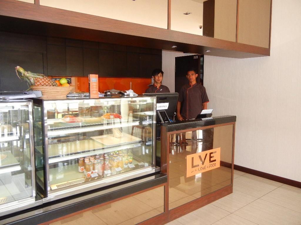 C'Haya Hotel Kota Kinabalu Ngoại thất bức ảnh