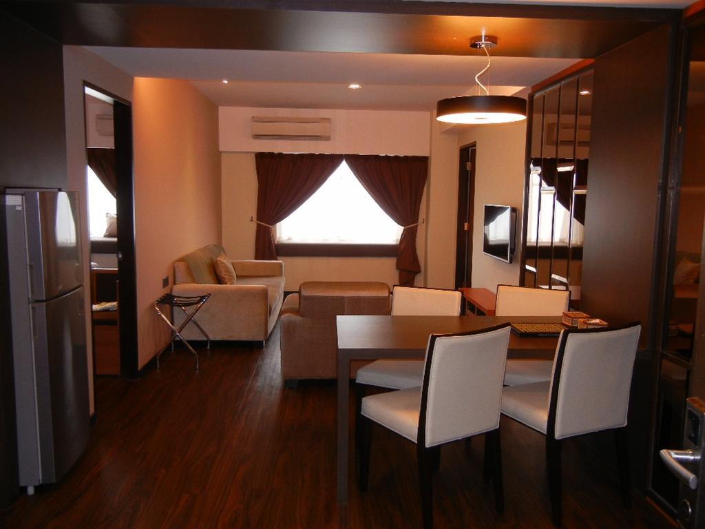 C'Haya Hotel Kota Kinabalu Ngoại thất bức ảnh