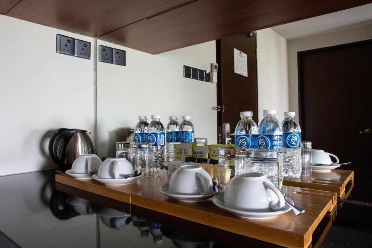 C'Haya Hotel Kota Kinabalu Ngoại thất bức ảnh